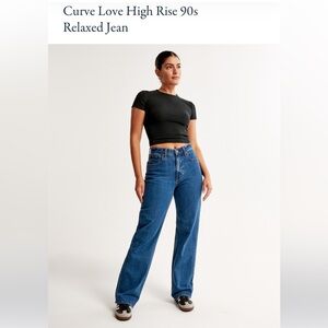 Abercrombie & Fitch Curve Love High Rise 90s
Relaxed Jean in Dark Size 29 Long